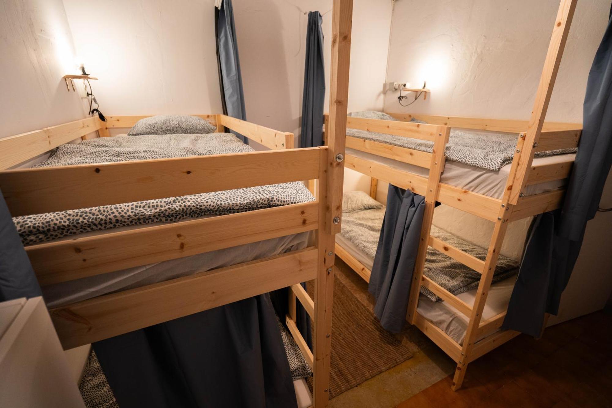 Dona Rose Surf Hostel Las Palmas de Gran Canaria Room photo